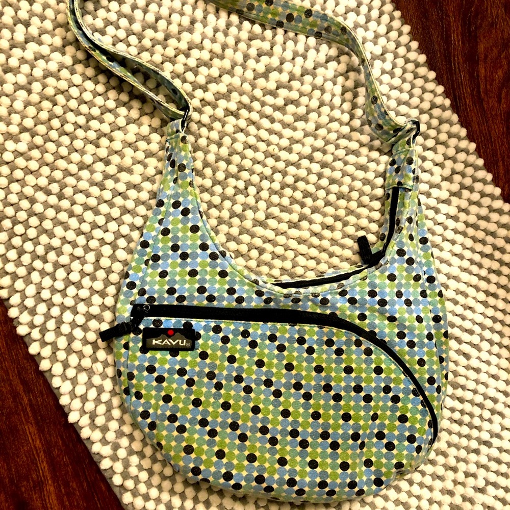 Kavu purse